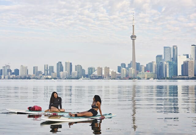 Toronto Ost trifft West vom Atlantik zum Pazifik